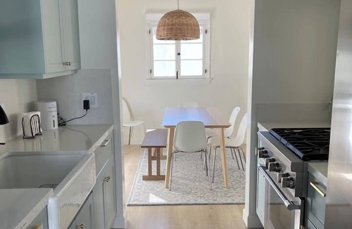 The Strand House | World Cup, Manhattan Beach, 1 Block to the Beach