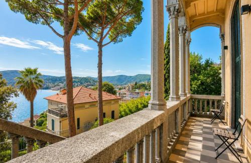 Zoagli Apartment | Xenia - 3 rooms apt at Villa Edoardo