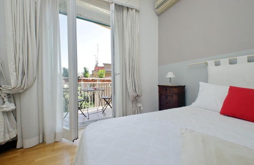 Quartiere XV Della Vittoria Apartment | YCH-Confortevole appartamento vicino Ponte Milvio