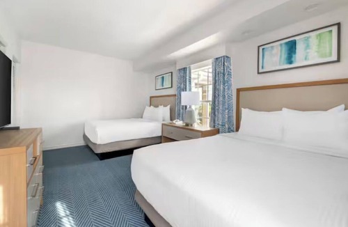 West Kissimmee Hotel | You Just Found Your Next Favorite Stay! 2 Units with Kitchen, Outdoor Pool!
