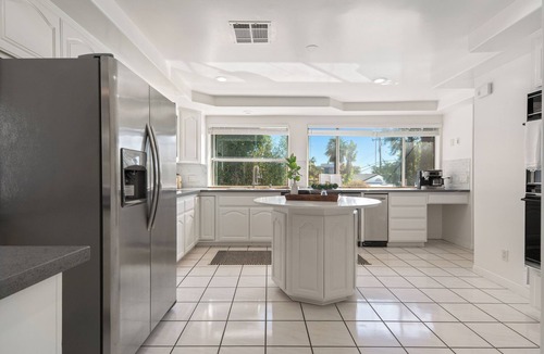 Sawtelle House | Zen Santa Monica 3Bd/3.5Bath Villa w/Guest House