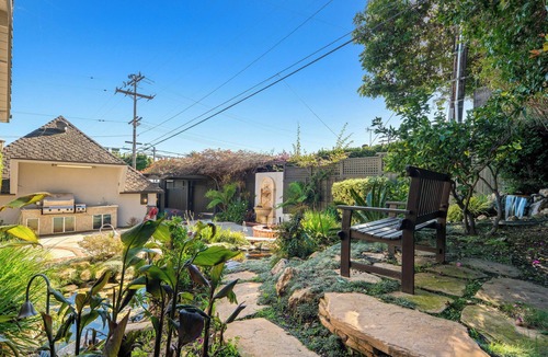 Sawtelle House | Zen Santa Monica 3Bd/3.5Bath Villa w/Guest House
