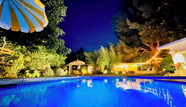 1-Acre Gated Home AND Guesthouse. Heated Pool & Spa. Victoria Avenue Retreat.