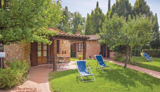 1 bedroom awesome home in Castiglino del Lago PG