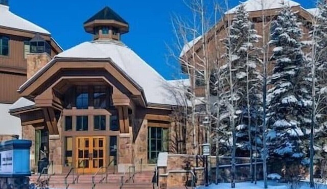 2 BDRM HYATT Mountain Lodge Beaver Creek. Steps to Village 1/21/25-1/25/25