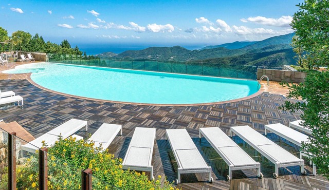 2 bedroom gorgeous home in Magliolo-Finale Ligure