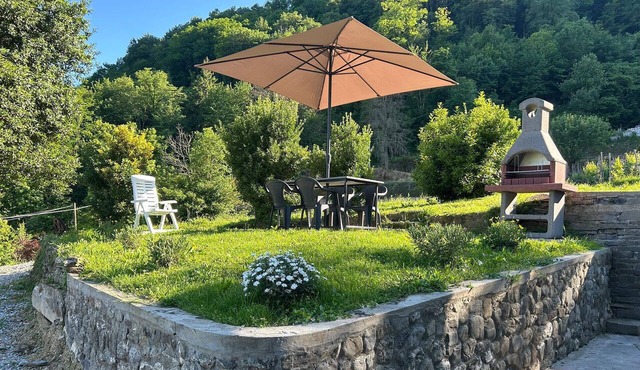2 bedroom stunning home in San Colombano Certenol