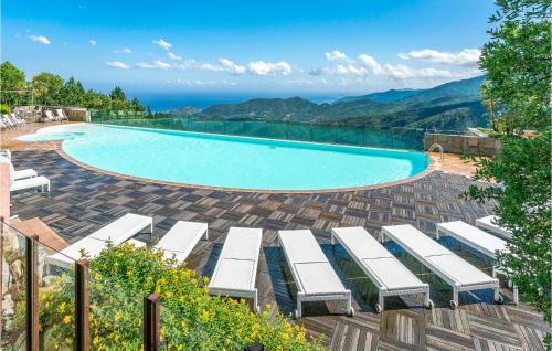 2 Bedroom Gorgeous Home In Magliolo-Finale Ligure