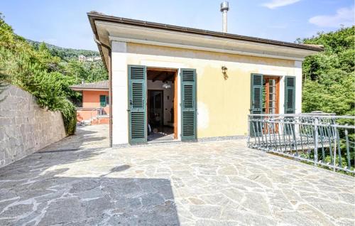 2 Bedroom Lovely Home In Ne