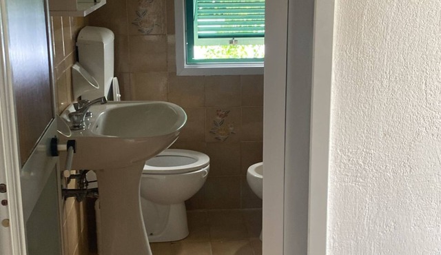 2 Bedroom Private vacation home in Liguria
