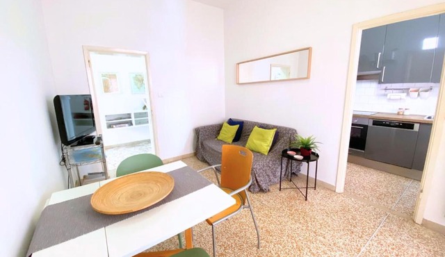 2 Rooms - Parking - Toniolo