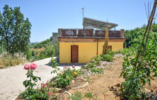 3 Bedroom Amazing Home In Bisenti