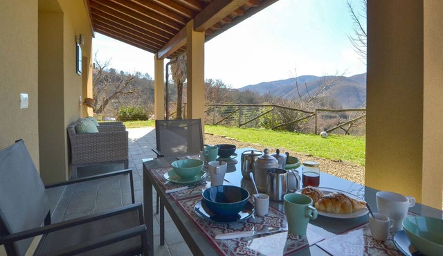 3 bedroom cozy home in Palazzo del Pero
