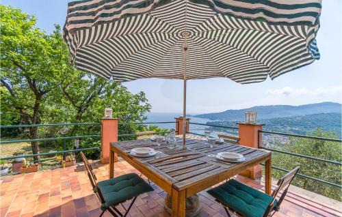 3 Bedroom Gorgeous Home In Rapallo