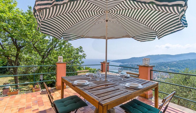 3 bedroom gorgeous home in Rapallo
