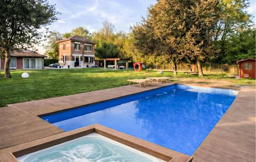 3 Bedroom Nice Home In Rosolina