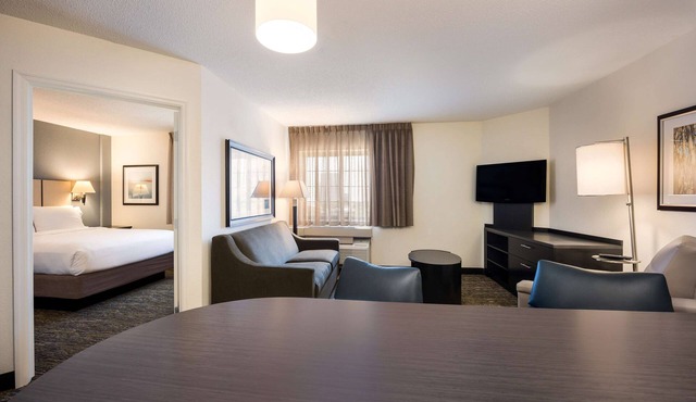 3 Convenient Units! Fully Equipped Kitchen, Pets Allowed, Onsite Parking!