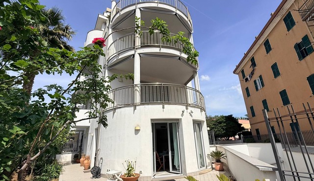 50m from the beaches with private garden and garage
