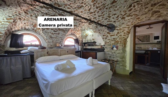 Acquaviva, Arenaria - By Turent