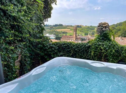 Ai Leoni Ruggenti - Giardino Segreto con Vista sul Monferrato