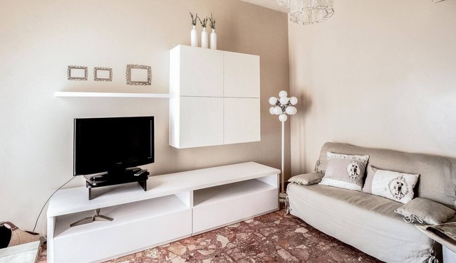 Amazing apartment in Loano with WiFi