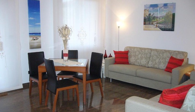Aparthotel Feeling at Home