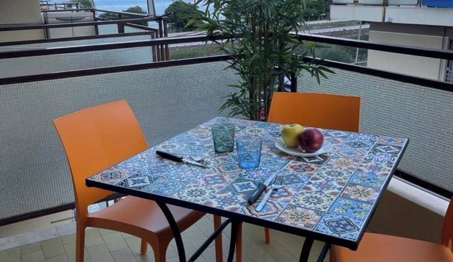 Apartment 30 meters from the beach