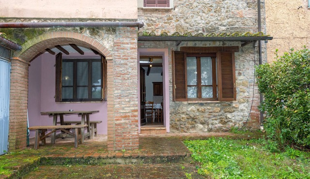 Apartment 'Andrea' with Shared Pool and Shared Garden