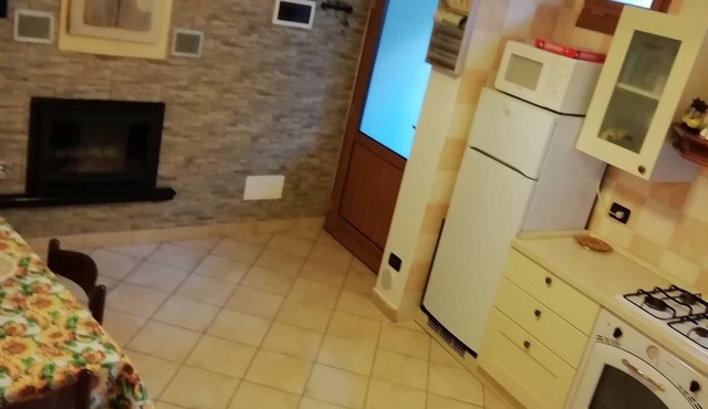 Apartment Between Sea and Mountains