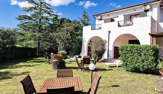 Apartment 'Bilo Nr 5' with Mountain View and Shared Garden