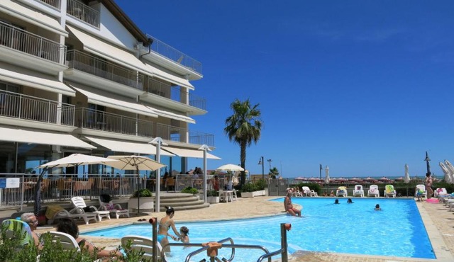 Apartment Casa del Mar-2 by Interhome