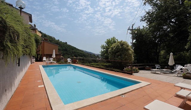 Apartment 'Casa Blu' with Sea View, Wi-Fi and Air Conditioning