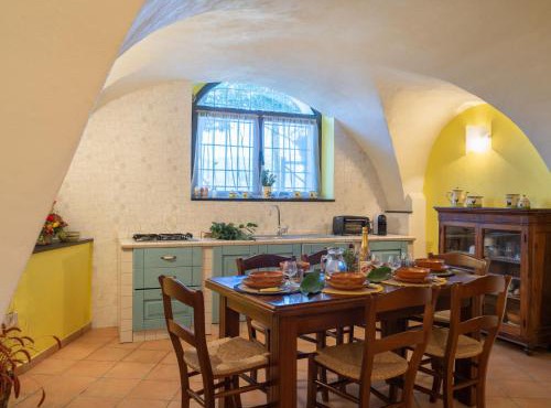 Apartment Giallo by Interhome
