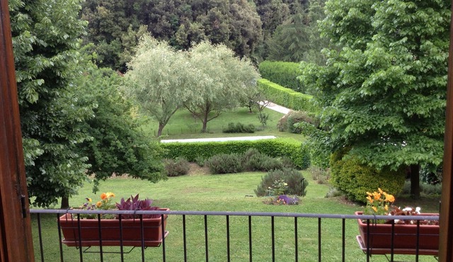 Apartment in villa near Rome, top courses golf year round Nazionale and Olgiata