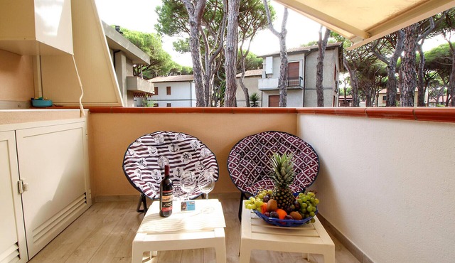 Apartment Timone near the sea