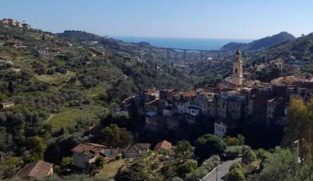 Appartement 2 Personnes au Coeur D'un Village Médiéval en Italie, Ligure