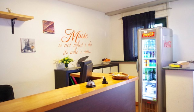 B&B Music