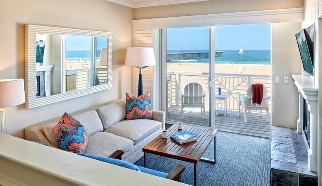 Beach House Hotel at Hermosa Beach
