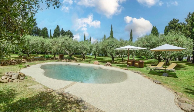 Beautiful home in Montecatini Val di Cec
