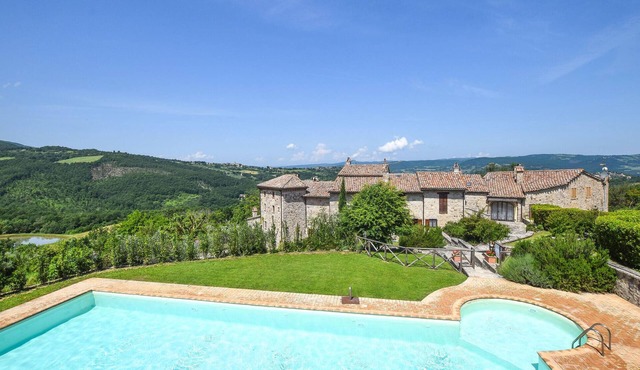 Beautiful apartment in Izzalini
