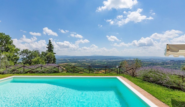 beautiful villa ada belriguardo overlooking the city