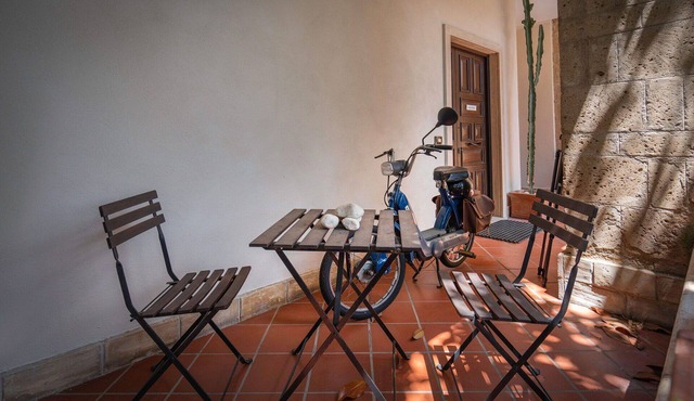 Beautiful villa for 6 people with WIFI, A/C, TV and terrace