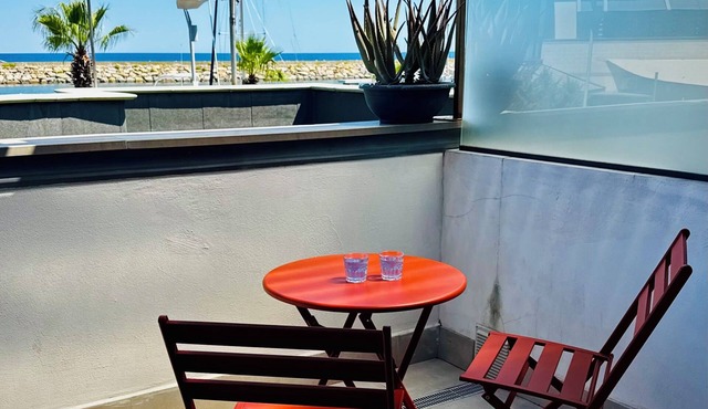 BEST16 Relax&SeaView. Studio apartment with a terrace overlooking the sea and covered parking.