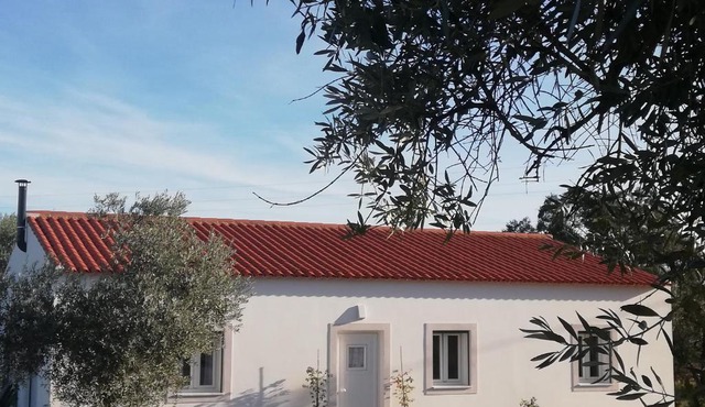 Burrico D`Orada - Rural Stays & Wine Country Tours