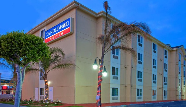 Candlewood Suites LAX Hawthorne by IHG