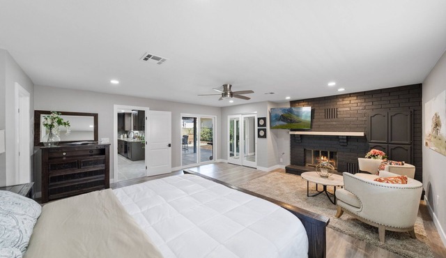 Canyon Lake Fun in the Sun! Fully Remodeled, ammenities WiFi & AC