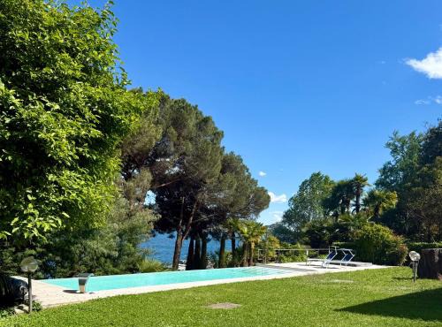 Casa Blanca - Villa with pool and private beach