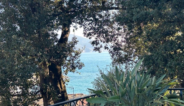 Casa Chiara with Terrace and Sea View