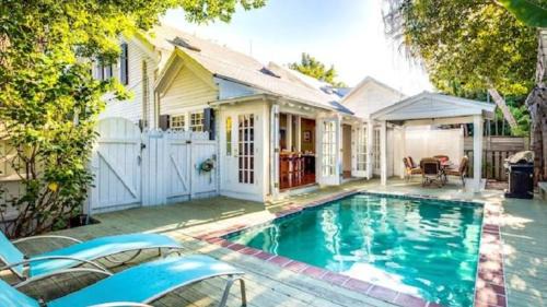 Casa de Rosalie by AvantStay