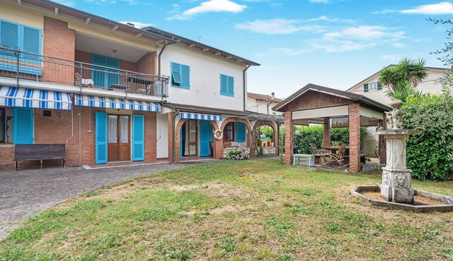 Casa degli Zii Apartment Letizia with Garden and Wi-Fi